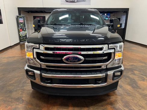 Used 2021 Ford F250 Lariat w/ Lariat Value Package image 4