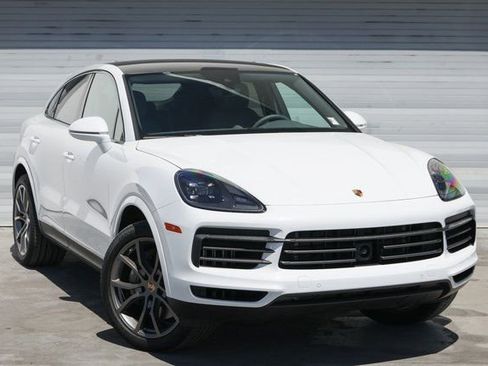Used 2023 Porsche Cayenne S image 7
