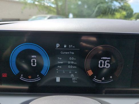 New 2026 Hyundai Tucson SE image 11