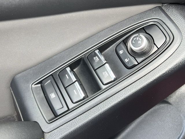 Used 2024 Subaru Ascent Onyx Edition AWD/4WD image 19