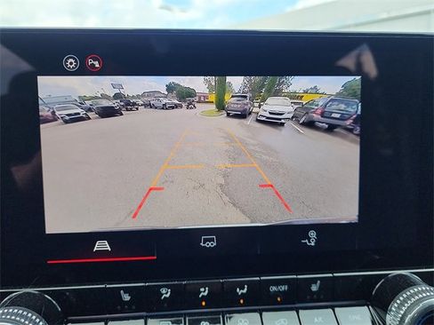 New 2026 GMC Canyon Elevation w/ Convenience Package image 19