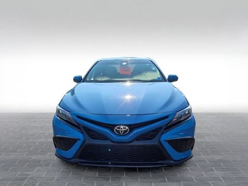 Used 2024 Toyota Camry SE FWD image 2