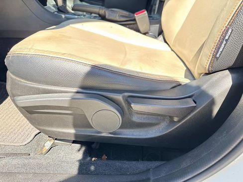 Used 2017 Subaru Crosstrek 2.0i Limited AWD/4WD image 23
