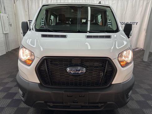 Used 2023 Ford Transit 350 XL RWD image 4