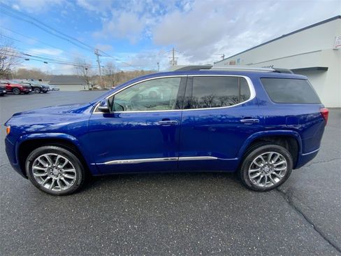 Used 2023 GMC Acadia Denali w/ Denali Technology Package image 36