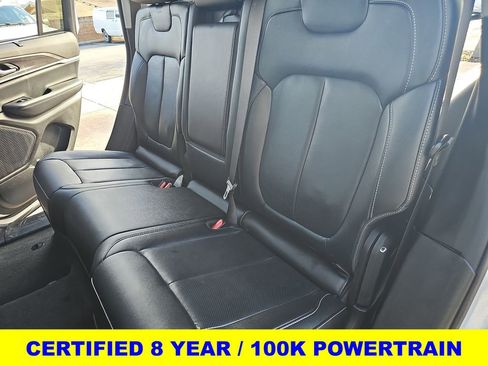 Used 2023 Jeep Grand Cherokee Limited w/ Luxury Tech Group II image 14
