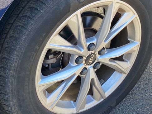 Used 2022 Audi Q3 2.0T Premium image 17