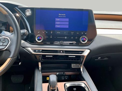 Used 2026 Lexus RX 350 Premium Plus w/ Accessory Package (Z1) FWD image 6
