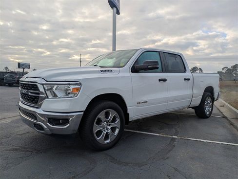 Used 2023 RAM 1500 Big Horn image 9