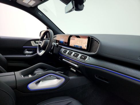 New 2026 Mercedes-Benz GLS 450 4MATIC image 20