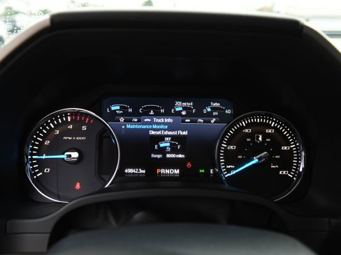 Used 2022 Ford F250 Lariat w/ Black Appearance Package image 31