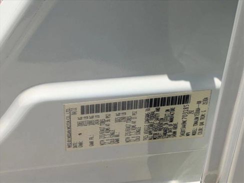 Used 2022 Nissan Rogue S FWD image 23
