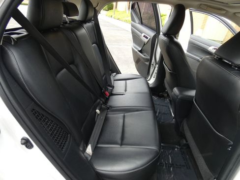 Used 2015 Lexus CT 200h image 43