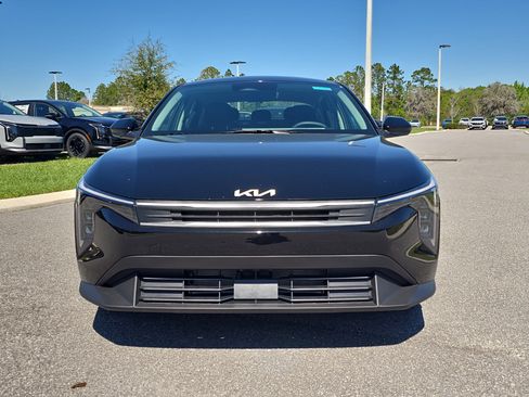 New 2026 Kia K4 LXS image 3