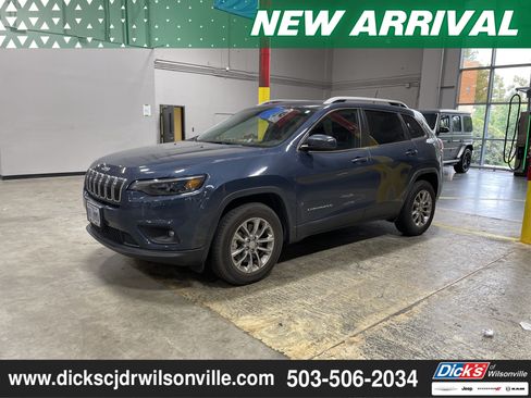 Used 2021 Jeep Cherokee Latitude Plus w/ Sun & Sound Group AWD/4WD image 1
