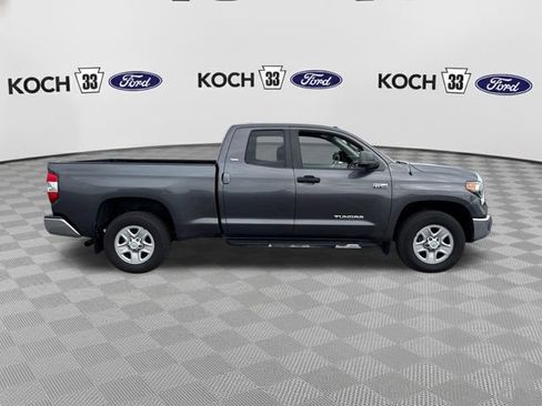Used 2018 Toyota Tundra SR5 AWD/4WD image 9