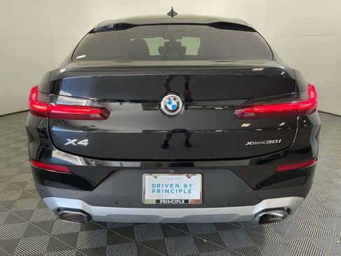 Certified 2023 BMW X4 xDrive30i w/ Convenience Package image 9