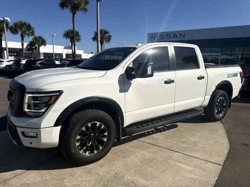 Certified 2021 Nissan Titan PRO-4X w/ Pro-4x Convenience Package image 2