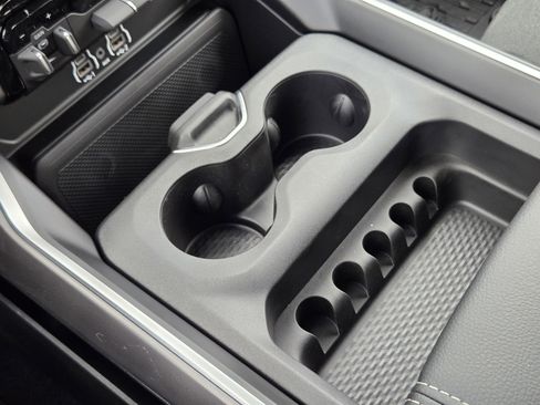 New 2026 RAM 3500 Lone Star AWD/4WD image 17