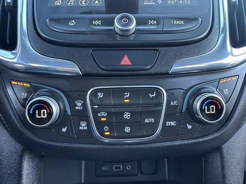 Used 2019 Chevrolet Equinox Premier image 36