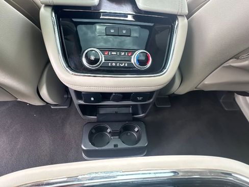 Used 2019 Lincoln Navigator Reserve AWD/4WD image 30