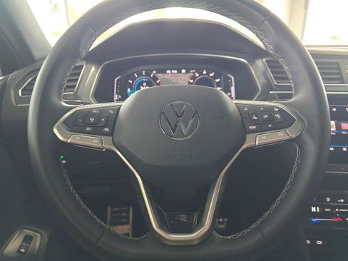 Used 2023 Volkswagen Tiguan SEL R-Line AWD/4WD image 23