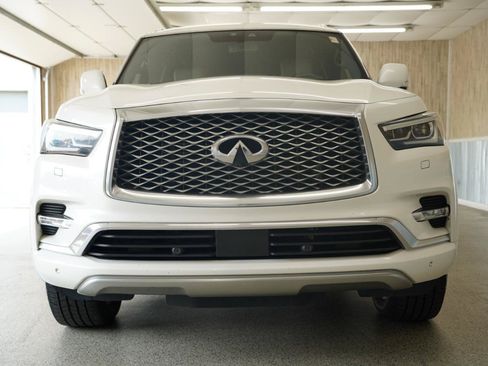 Used 2019 INFINITI QX80 Limited AWD/4WD image 3