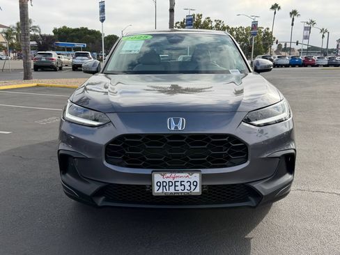 Used 2025 Honda HR-V LX image 2