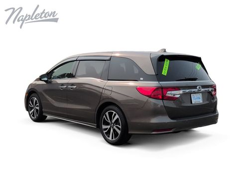 Used 2019 Honda Odyssey Elite image 3