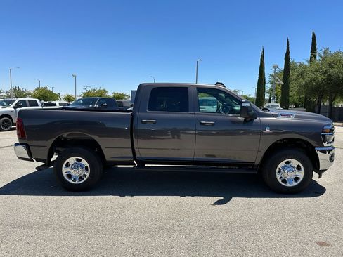 New 2026 RAM 3500 Tradesman AWD/4WD image 9