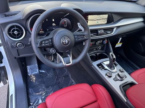 New 2026 Alfa Romeo Stelvio Sprint w/ Convenience Package image 14