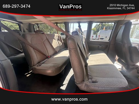 Used 2017 Chevrolet Express 3500 LT w/ LT Preferred Equipment Group image 14