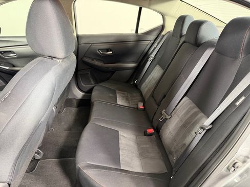 Used 2024 Nissan Sentra SR FWD image 17