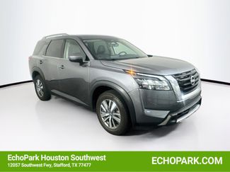 Used 2025 Nissan Pathfinder SL AWD/4WD video 1