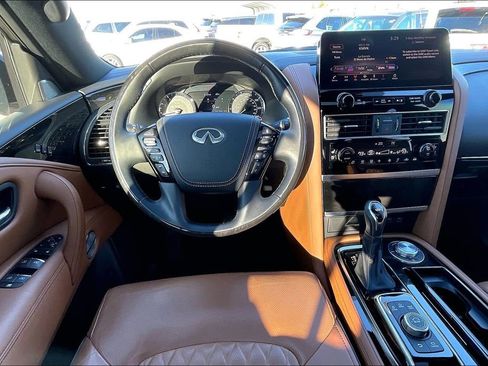 Used 2024 INFINITI QX80 Sensory w/ Cargo Package image 7