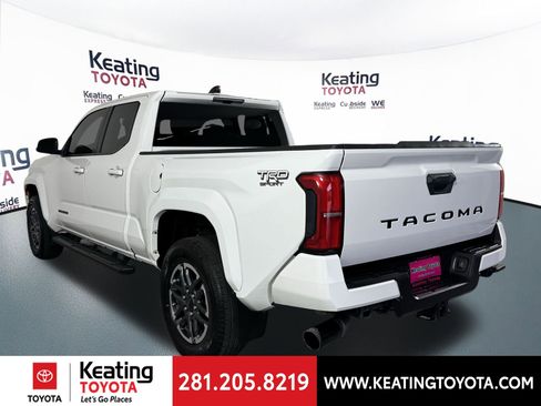 Used 2024 Toyota Tacoma TRD Sport image 6