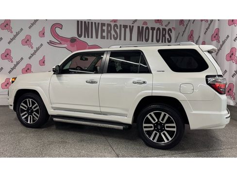 Used 2018 Toyota 4Runner Limited image 13