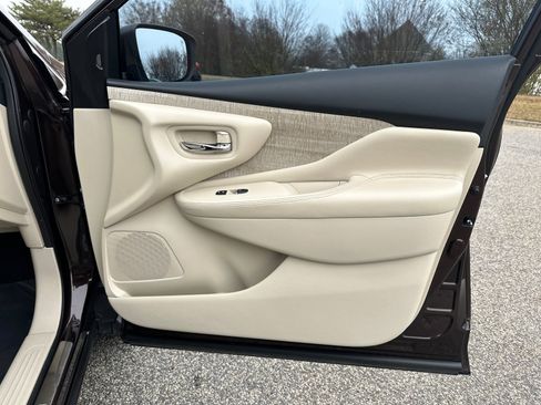 Certified 2019 Nissan Murano SL w/ SL Technology Package image 14