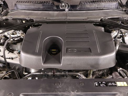 Used 2023 Land Rover Defender 110 X image 20