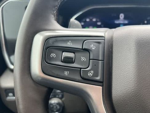 Used 2025 Chevrolet Silverado 1500 LTZ AWD/4WD image 26
