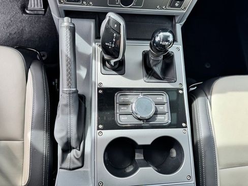 Used 2024 INEOS Grenadier Fieldmaster Edition image 15