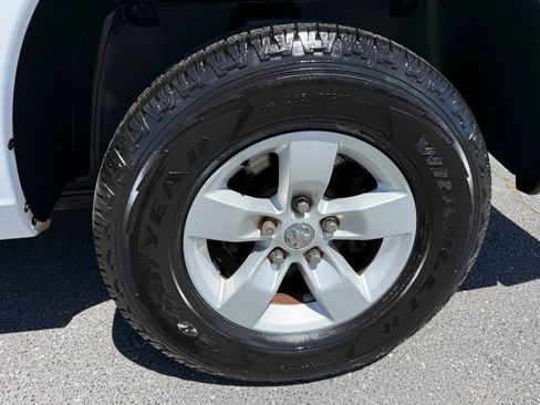 Used 2019 RAM 1500 Tradesman w/ Power & Remote Entry Group RWD image 39