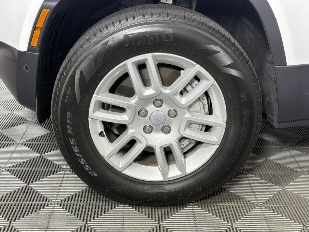 Certified 2025 Land Rover Defender 110 S AWD/4WD image 14