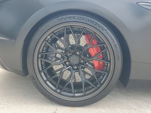Used 2024 Chevrolet Corvette Z06 RWD image 13