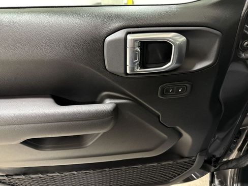 New 2026 Jeep Wrangler Unlimited Sport AWD/4WD image 19