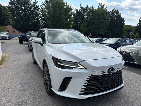 Certified 2024 Lexus RX 450h AWD w/ Convenience Package image 6