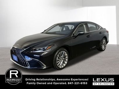 Used 2022 Lexus ES 250 Ultra Luxury w/ Accessory Package 2