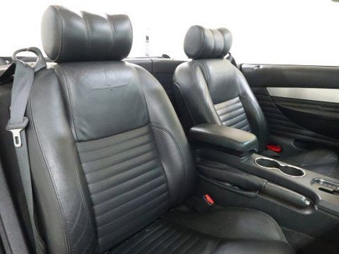 Used 2002 Ford Thunderbird image 12
