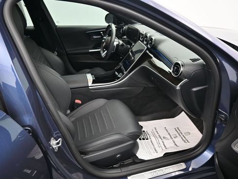 Used 2024 Mercedes-Benz C 300 4MATIC Sedan image 12