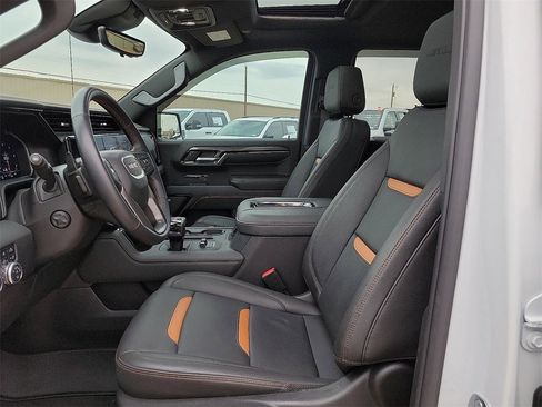 Used 2022 GMC Sierra 1500 AT4 w/ AT4 Premium Package image 19